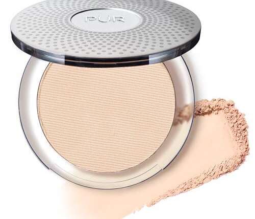 Reviewing PÜR Beauty 4-in-1 Pressed Mineral Makeup SPF 15 Powder Foundation