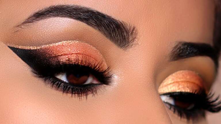 Step-by-Step Guide: Creating a Double Cut Crease on Hooded Eyes for a Stunning Fall Makeup Look