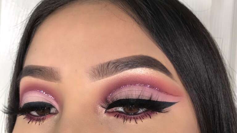 Creating a Deliciously Natural Look with the Berry Mauve Glitter Cut Crease by Jocy Reyes