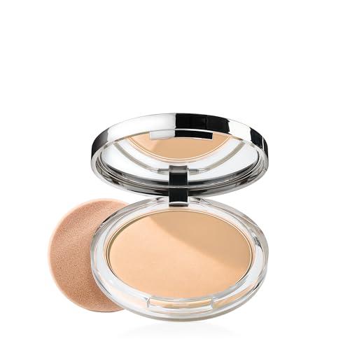 Shine-Free Wonders: Our Take on Clinique's Stay-Matte Powder