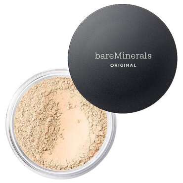 Discovering BareMinerals: Our Thoughts on Powder Foundation