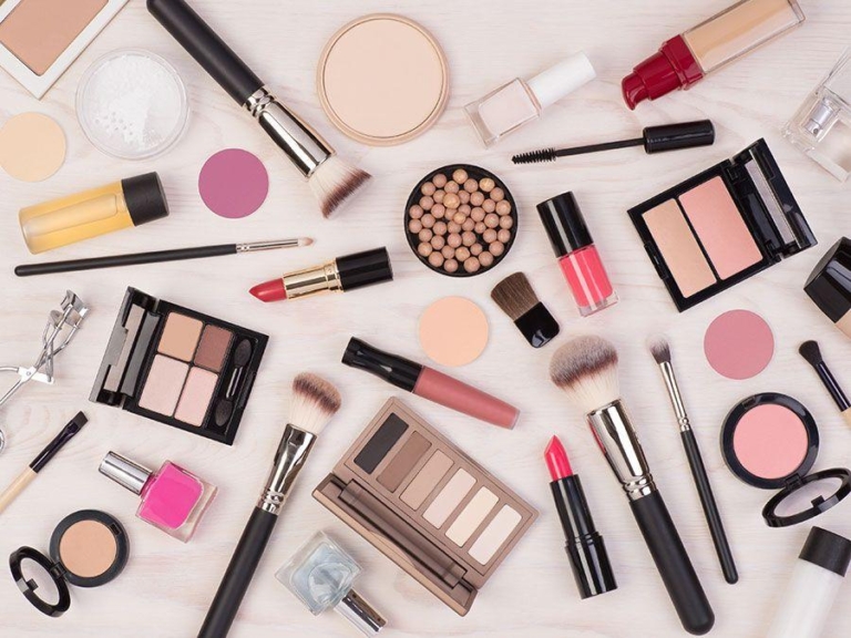 Mastering Makeup: Your Ultimate Guide to Flawless Beauty Secrets